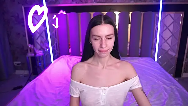 Snow WhiteeeX online show from March 5, 6:42 am