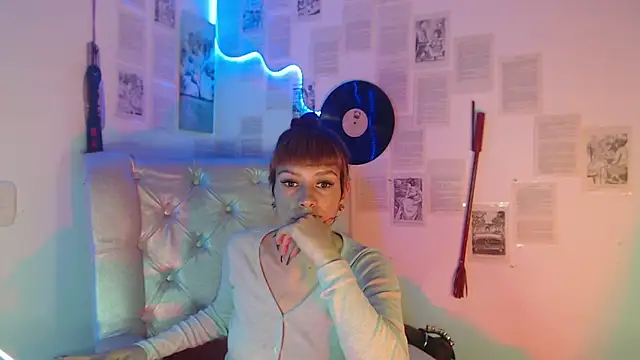 IvanaFetish online show from October 12, 10:34 pm