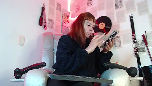 IvanaFetish online show from October 11, 10:34 pm