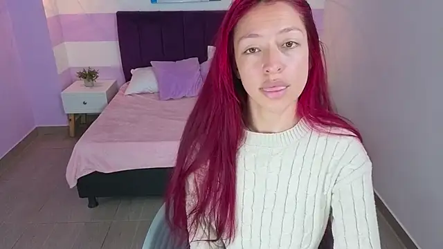 Scarlett  bell online show from April 6, 1:12 pm