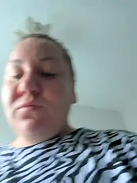 AnnaCurvy online show from June 29, 11:59 pm