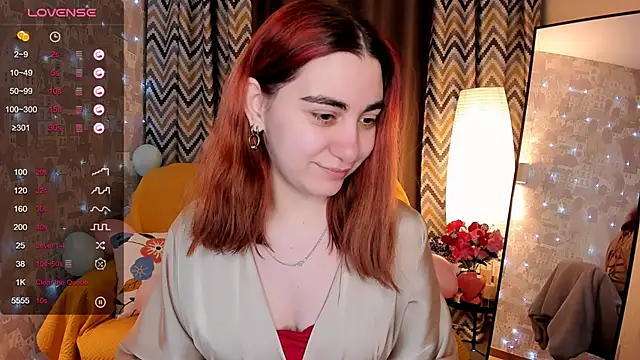 hannacheekss  online show from February 13, 2:24 am