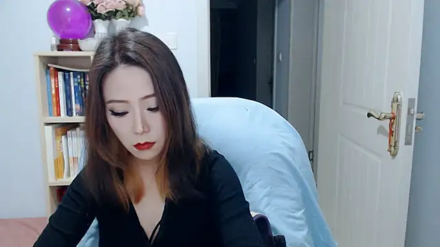 SuSushi728 online show from April 25, 3:42 pm