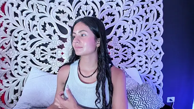 Mindy sweety online show from April 3, 1:42 pm