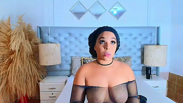 EileenBenzon online show from October 10, 5:01 am