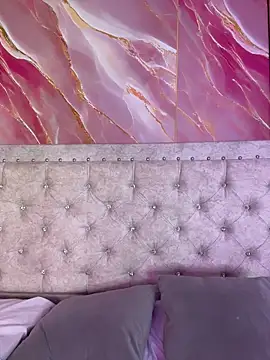 Rousse blue online show from February 7, 7:12 am