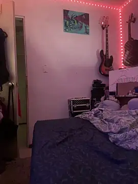 Nina-Chick777 online show from April 18, 9:01 am