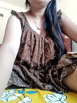 Snapshot of Priya_2222 chatting on September 26, 6:00 am Priya 2222 online show from September 26, 6:00 am