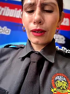 Alysson-- online show from October 20, 3:04 pm