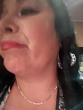 Snapshot of sara_pineros chatting on September 20, 7:12 pm sara pineros online show from September 20, 7:12 pm