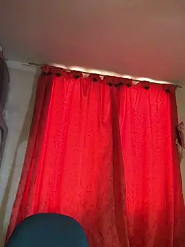 Snapshot of Miss_oliviaa chatting on October 16, 2:52 pm Miss oliviaa online show from October 16, 2:52 pm