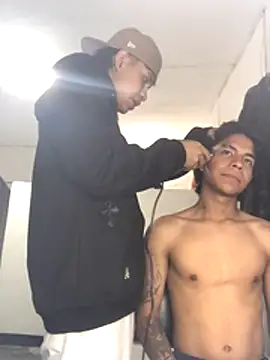 logannth online show from December 4, 4:04 am