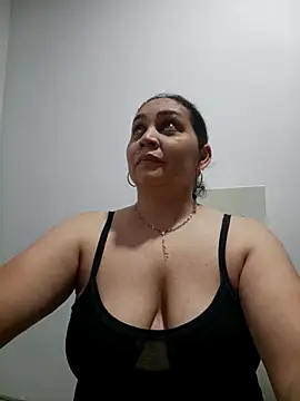 MirandaSoto online show from March 6, 4:18 am