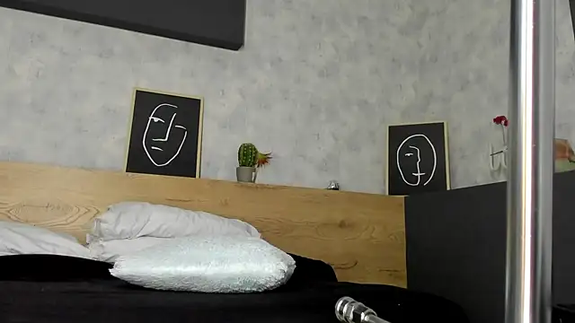 karina gomez 18 online show from March 22, 11:27 am