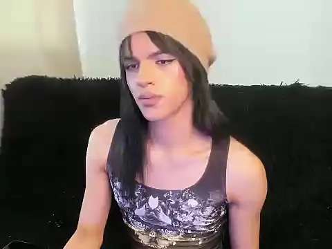 kerly monroe online show from November 13, 7:35 pm