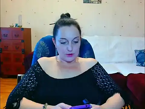 Alice3694 online show from February 23, 6:25 am