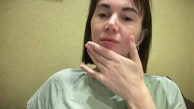 EvilDemon94 online show from April 18, 7:18 pm