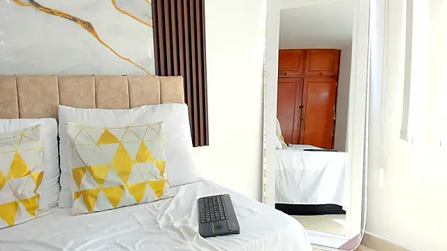 emagarcia online show from March 16, 6:56 pm