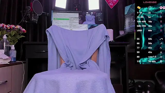 Raissa sky26 online show from April 20, 2:47 am