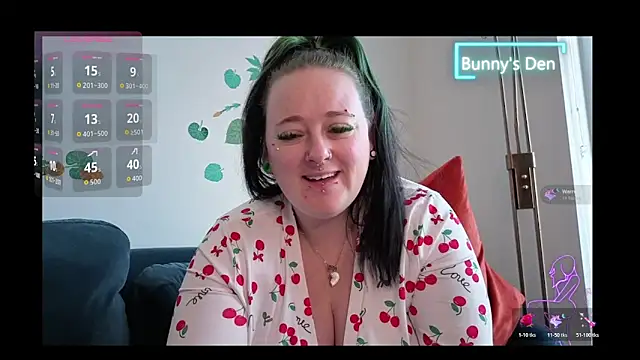 Bunny Cummings online show from December 20, 10:30 am