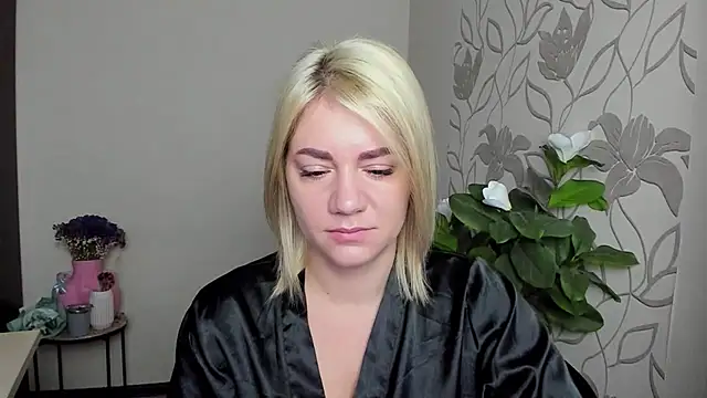 MariaSttone online show from November 2, 9:34 am