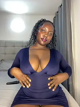prettiepearl online show from June 22, 3:25 am