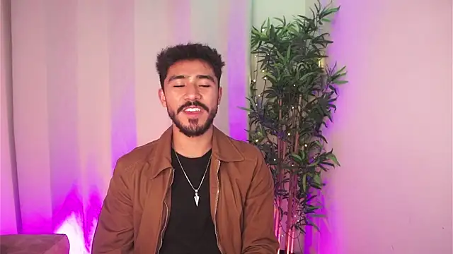 dam0n fr0st online show from April 2, 2:42 am