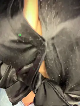 Im Little online show from January 10, 2:49 am