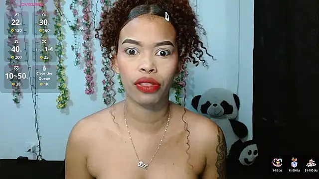 Shenna brunette  online show from November 22, 1:47 pm