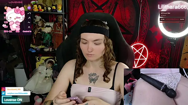 BrandiWRLD 999 online show from January 16, 8:49 pm