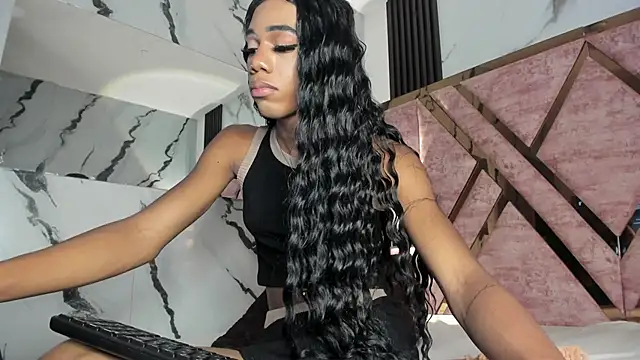 tifany bigdick online show from October 30, 6:53 pm