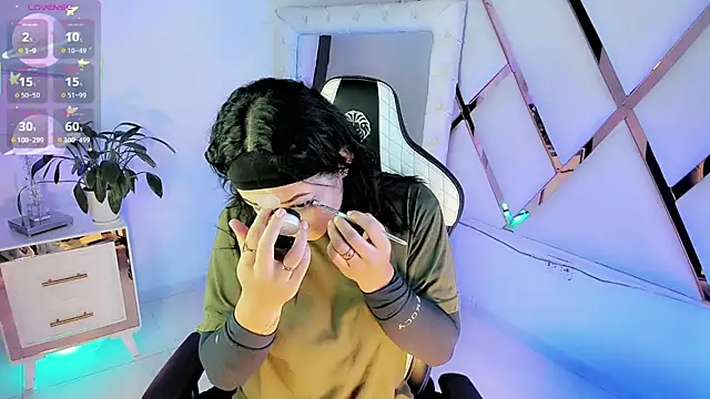 sexyy kitty18 online show from March 29, 12:37 pm