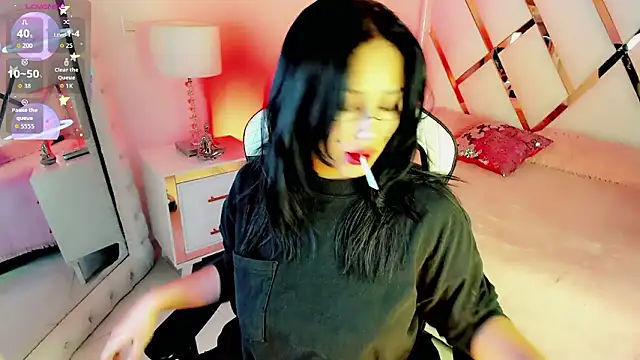 sexyy kitty18 online show from March 8, 6:06 am