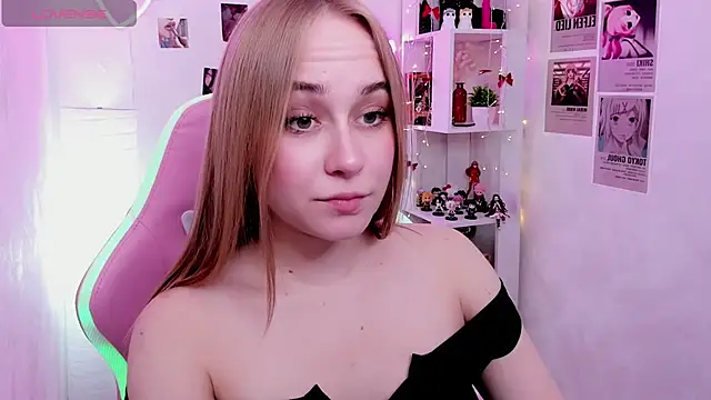 LianaBright online show from May 6, 2:04 am