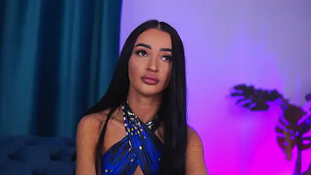 DeniseDevilles online show from May 6, 8:02 pm
