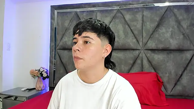 AbbySmiitth  online show from April 13, 9:26 pm