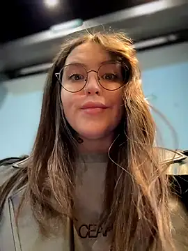 meow girl online show from February 15, 11:09 am