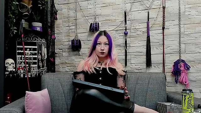 CruelMistress online show from November 19, 3:12 pm