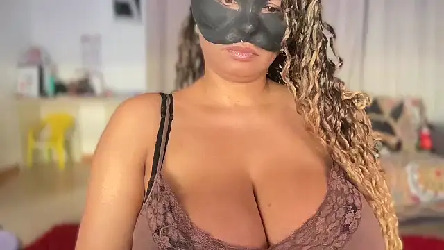 SCARLET-SANTANA online show from October 28, 1:39 pm