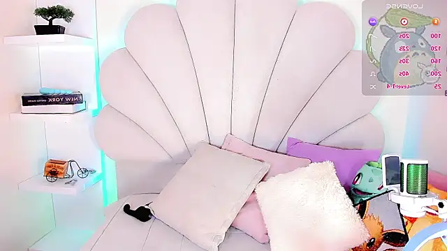 ValentinaMarinn online show from April 10, 9:54 pm