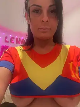 lenalux online show from May 6, 7:51 pm