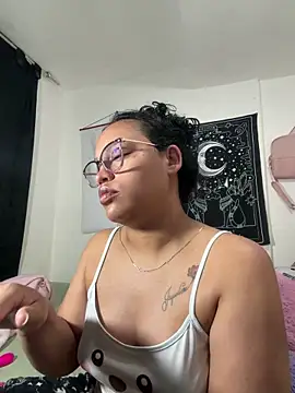 angela angels  online show from March 4, 10:22 am