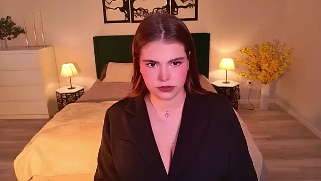 AdeliaKiss online show from July 14, 4:50 am