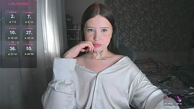 Snapshot of kate8ketee8 chatting on October 21, 12:53 pm kate8ketee8 online show from October 21, 12:53 pm