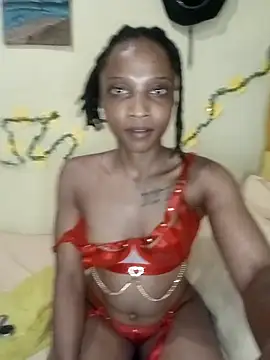 Snapshot of FreakySag_8888 chatting on October 27, 12:33 pm FreakySag 8888 online show from October 27, 12:33 pm