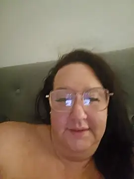 Bekahblows online show from January 9, 7:24 am