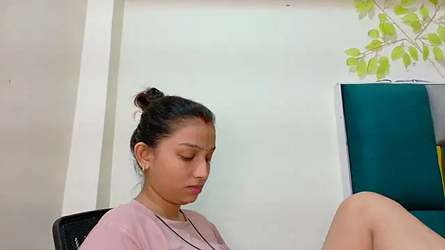 Aleena Rai online show from September 27, 7:21 pm