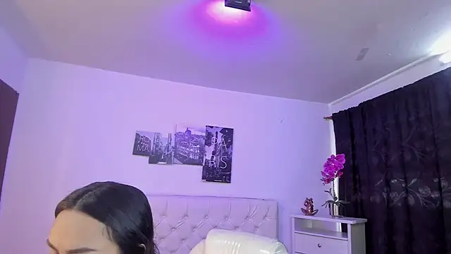 Amy Kiitty  online show from March 21, 1:05 pm