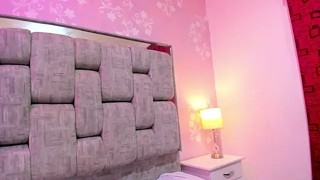 KarinaSimonz online show from April 6, 4:46 am