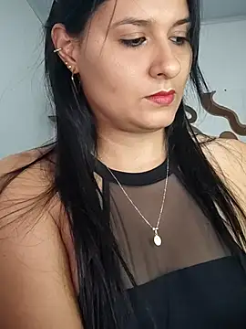 elena jonees online show from November 25, 7:58 pm